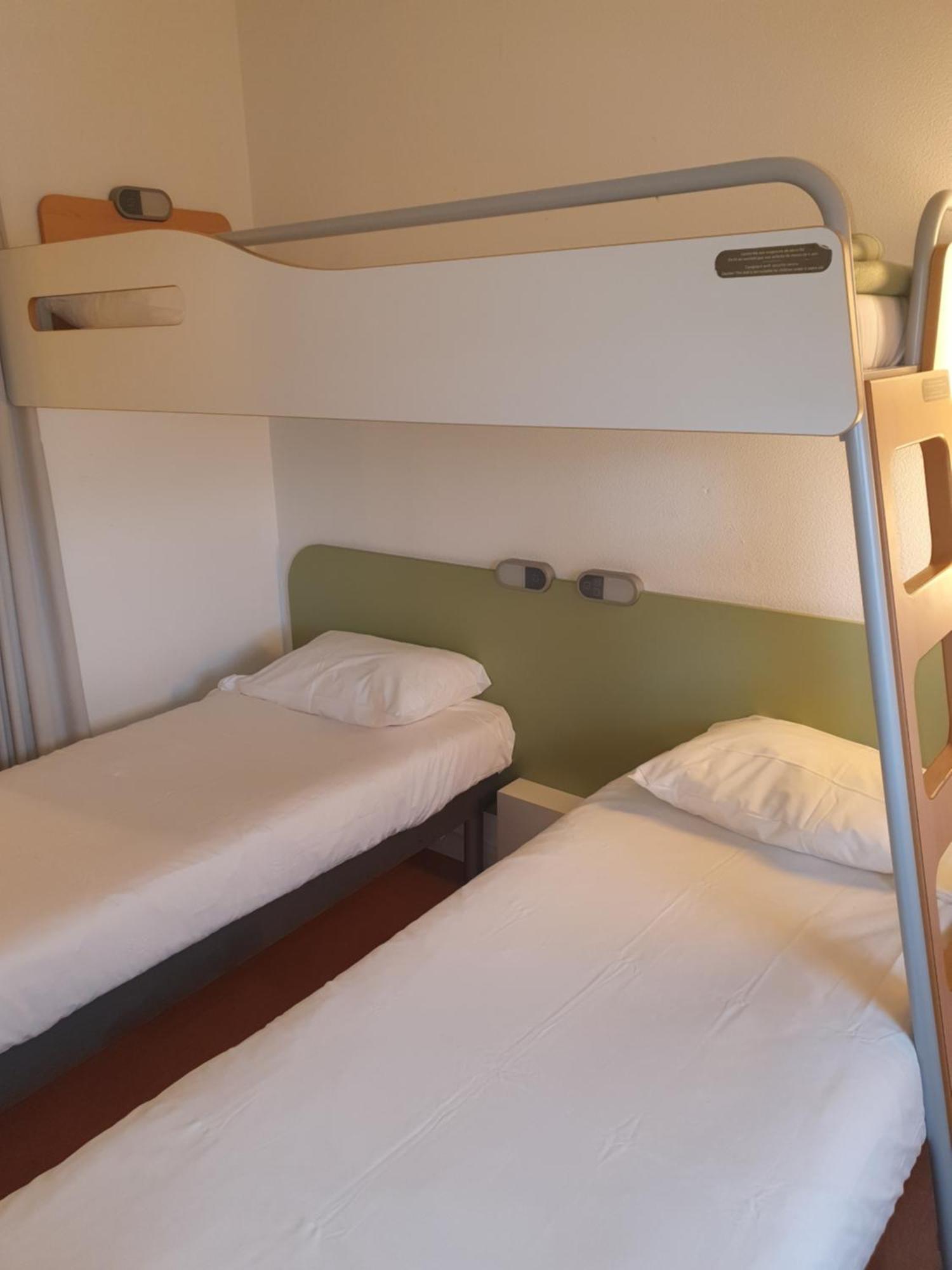 Ibis Budget Roanne Hotel Экстерьер фото