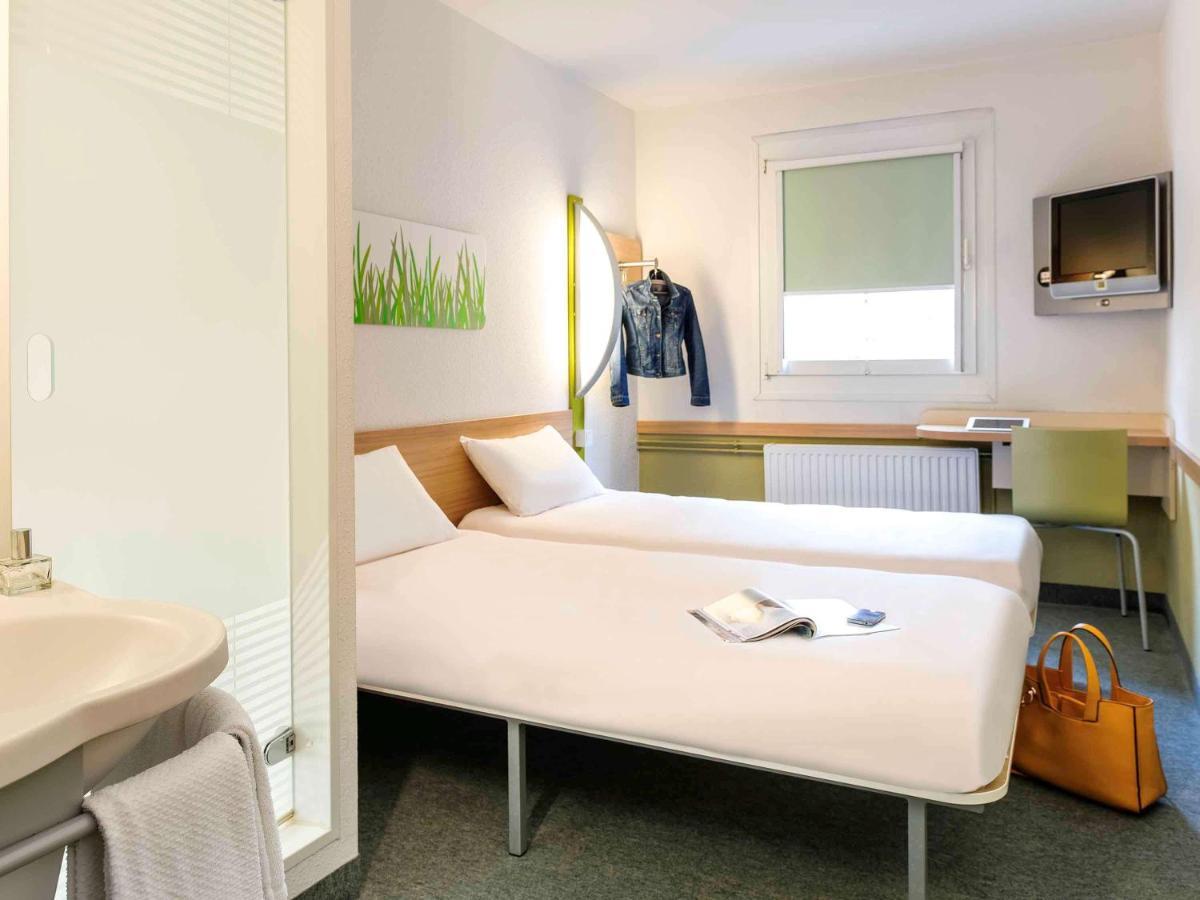 Ibis Budget Roanne Hotel Экстерьер фото