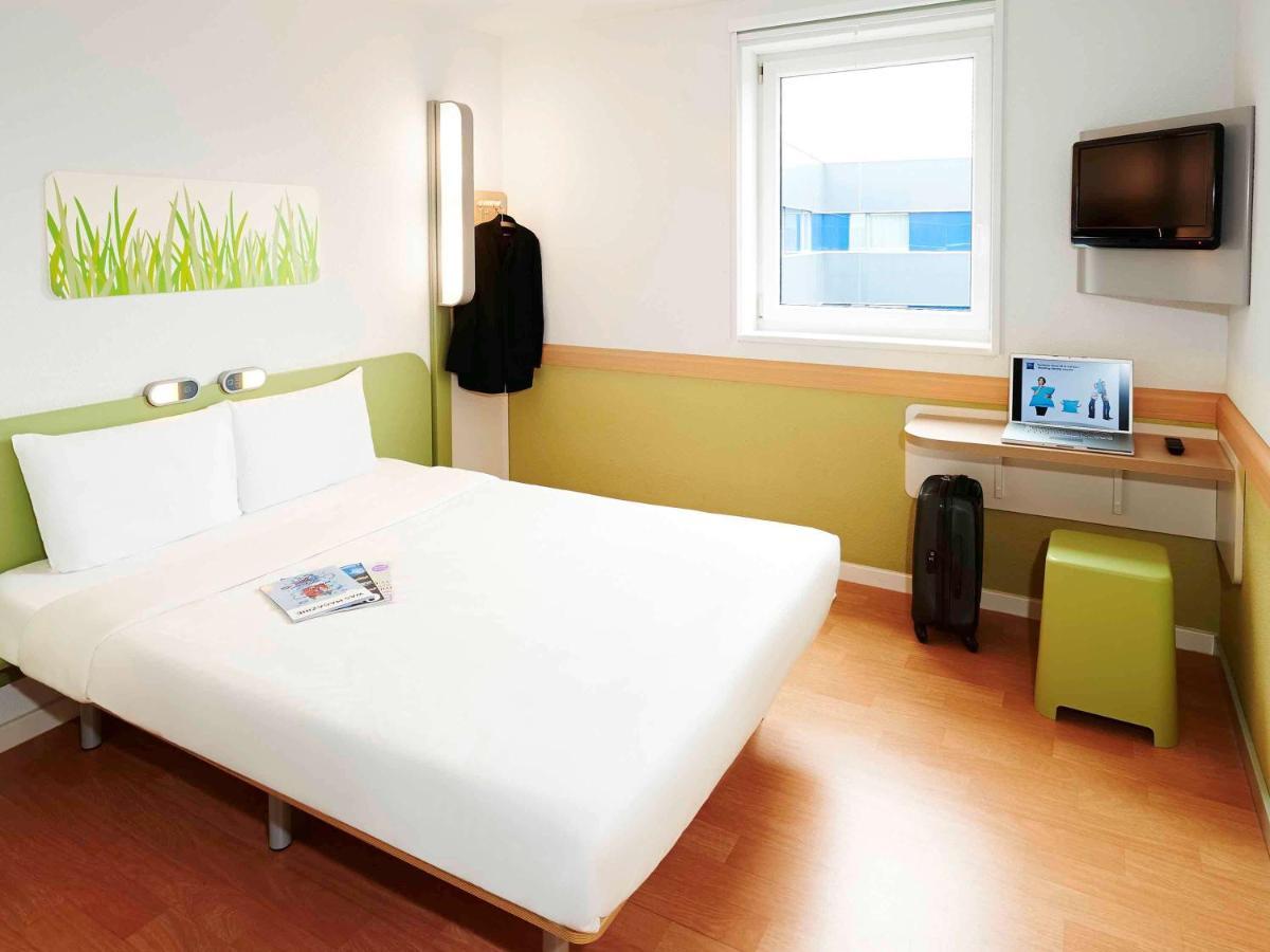 Ibis Budget Roanne Hotel Экстерьер фото